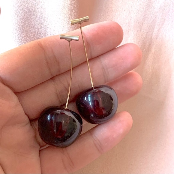 ◾️Wine Red Cherry Drop Earrings - Picture 5 of 9